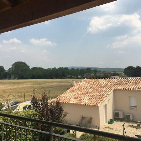 Apt 50M2 Avec Balcon Tout Equipe Proche D'Avignon Apartment Pernes-les-Fontaines Exterior foto